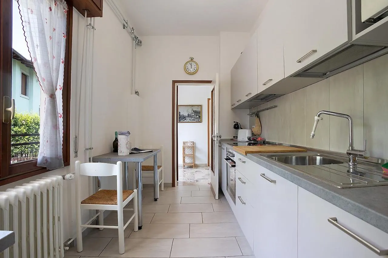 Villa Carolina San Felice del Benaco 0*,  Ιταλία