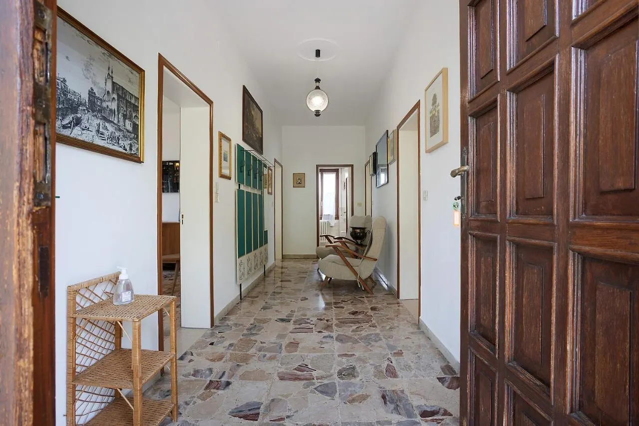 Villa Carolina San Felice del Benaco 0*,