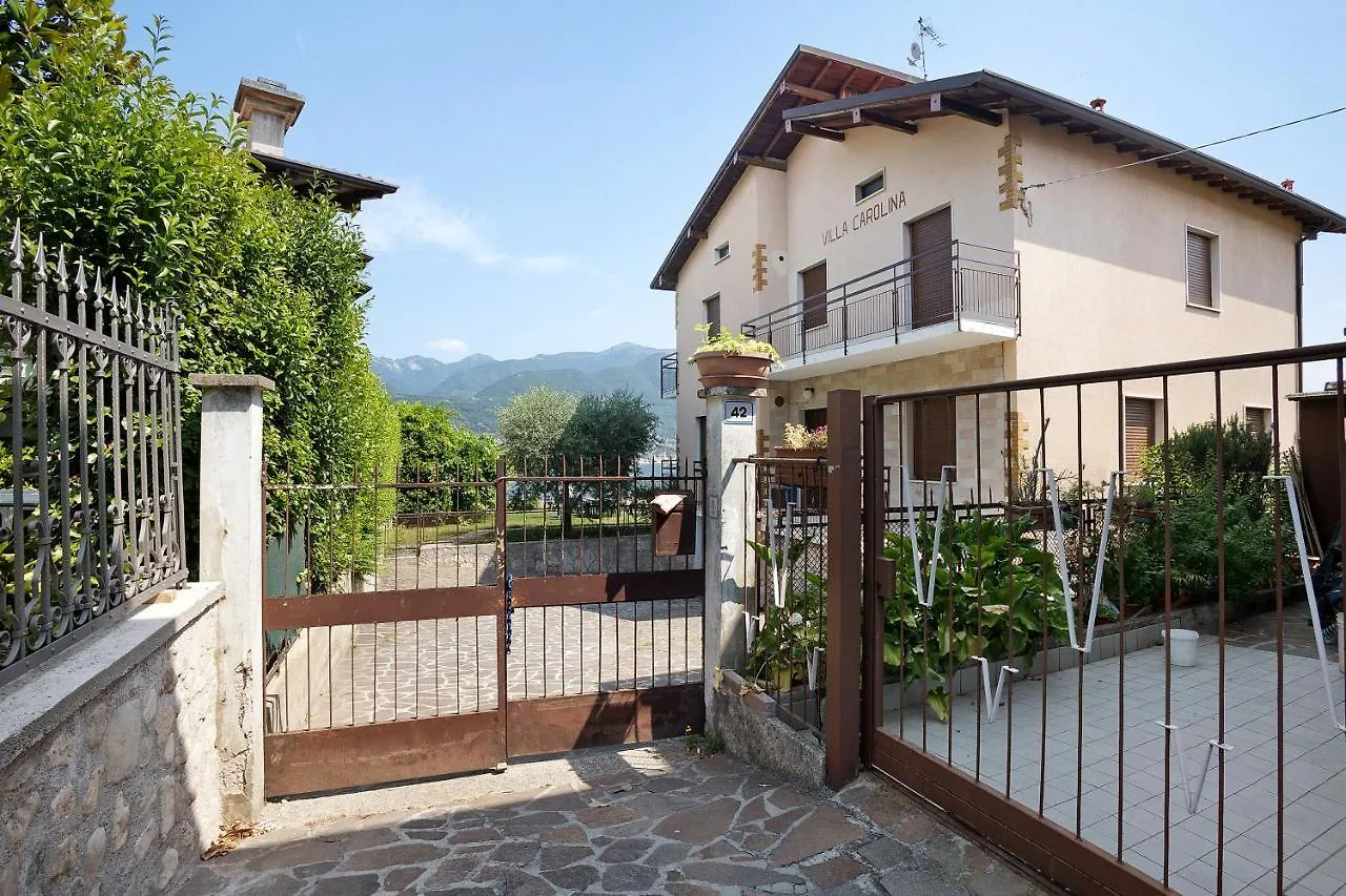 Villa Carolina San Felice del Benaco Hébergement de vacances